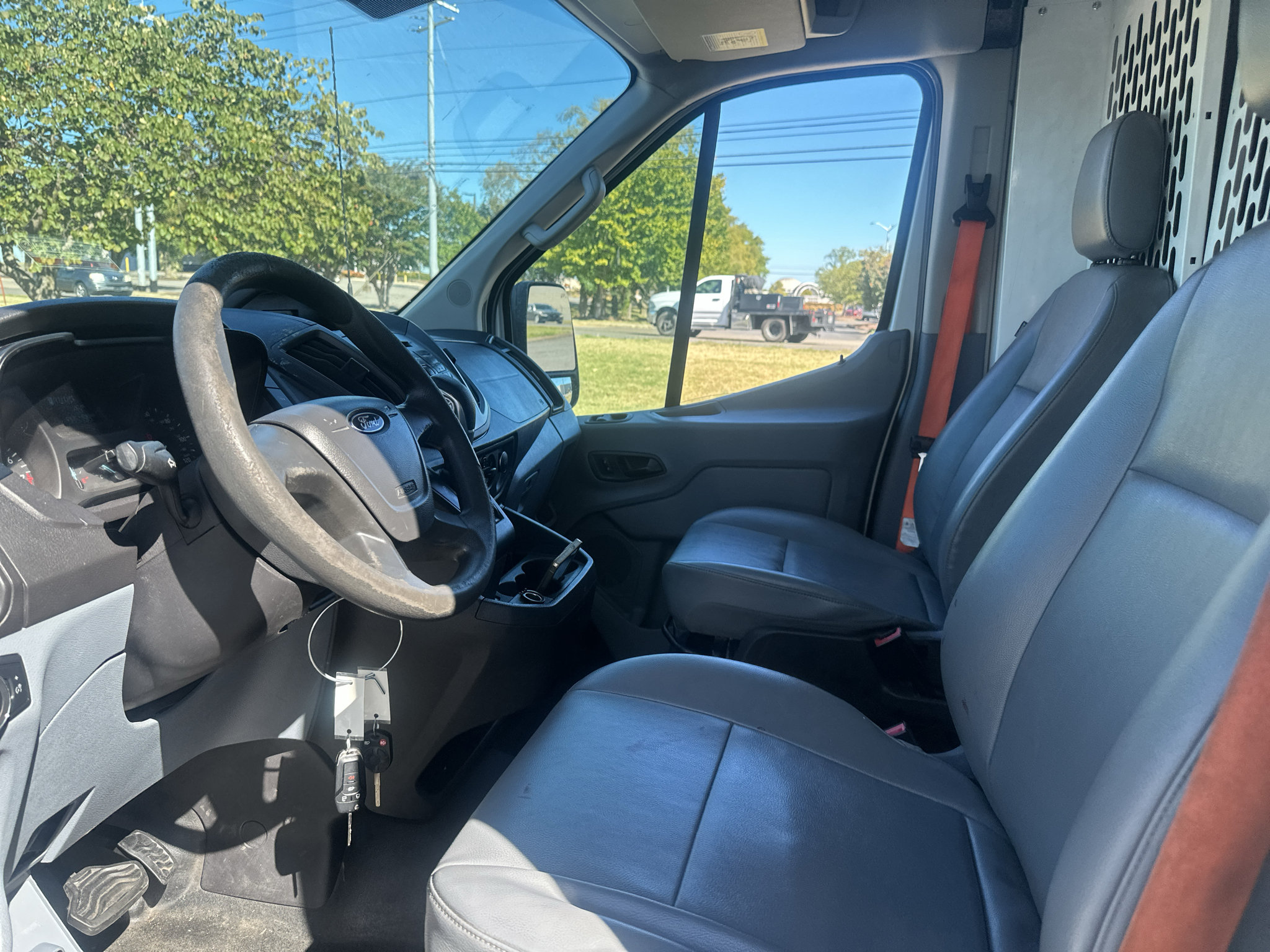 Used 2019 Ford Transit 150 148 Medium Roof RWD image 16