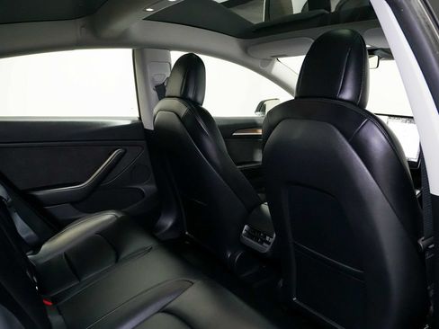 Used 2022 Tesla Model 3 Long Range AWD/4WD image 20