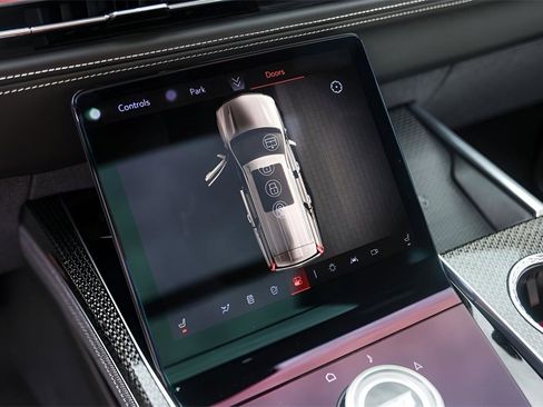 Certified 2025 Cadillac Escalade V w/ LPO, Floor Liner Package image 18