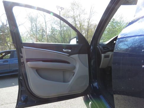 Used 2016 Acura MDX SH-AWD image 9