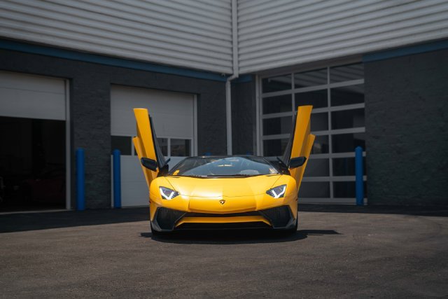 Used 2016 Lamborghini Aventador LP 750-4 Superveloce AWD/4WD image 30