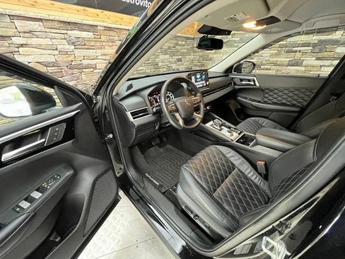Used 2022 Mitsubishi Outlander SEL AWD/4WD image 35