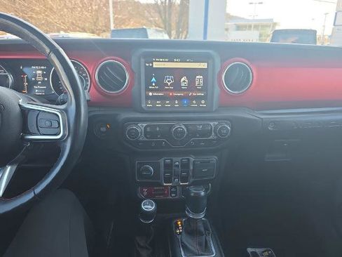 Used 2021 Jeep Wrangler Unlimited Rubicon image 31