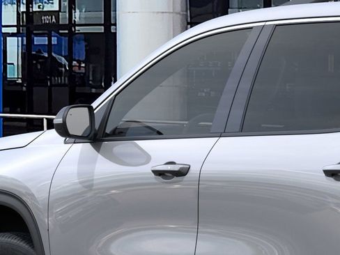 New 2026 Chevrolet Traverse LT image 12