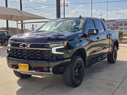Certified 2024 Chevrolet Silverado 1500 ZR2 w/ Technology Package AWD/4WD image 3