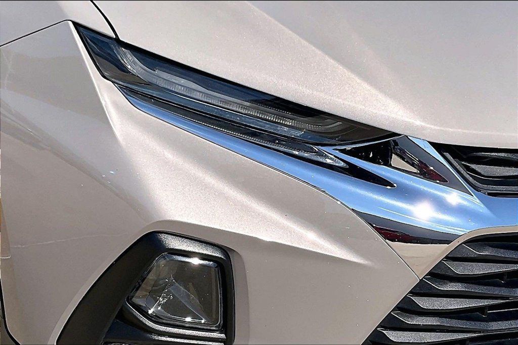 Used 2021 Chevrolet Blazer LT FWD image 27