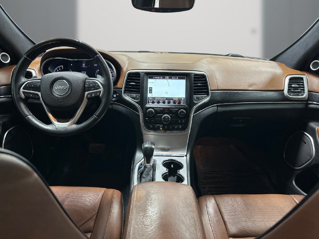 Used 2018 Jeep Grand Cherokee Summit w/ Platinum Series Group RWD image 18