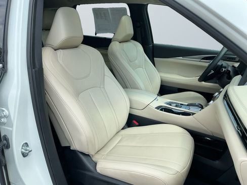 Used 2023 INFINITI QX60 Luxe w/ Cargo Package AWD/4WD image 16