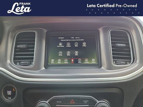 Used 2022 Dodge Charger SXT image 18