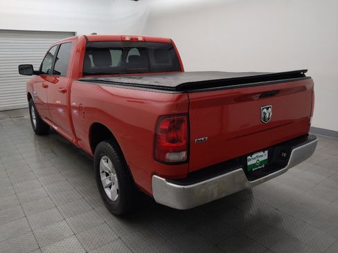 Used 2019 RAM 1500 Classic SLT RWD image 5