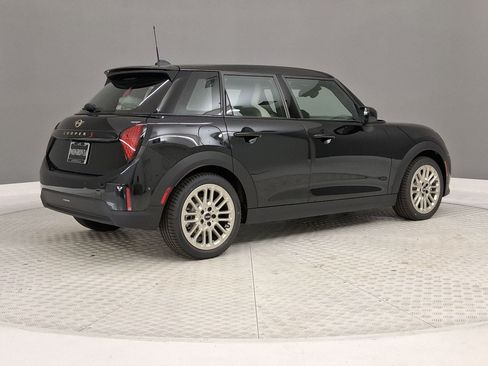 New 2026 MINI Cooper S FWD image 9