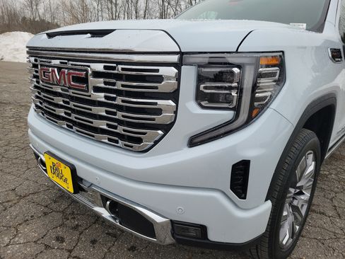 New 2026 GMC Sierra 1500 Denali image 14