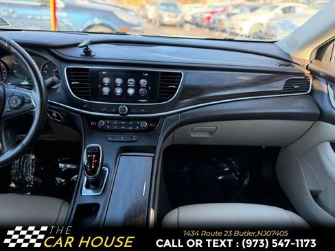 Used 2017 Buick LaCrosse Premium image 24