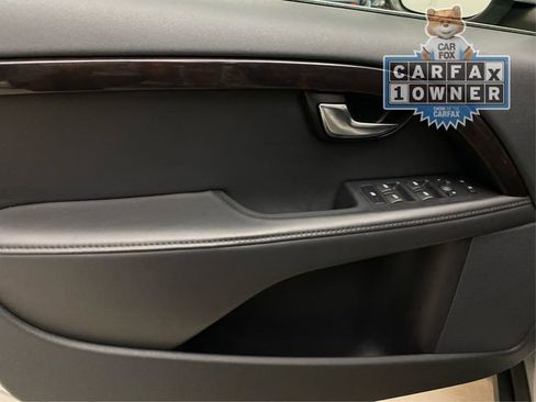 Used 2016 Volvo XC70 T5 Premier w/ Proximity Package image 25