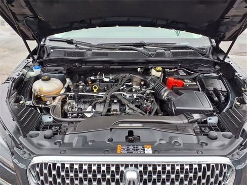 Certified 2021 Lincoln Corsair Reserve image 3