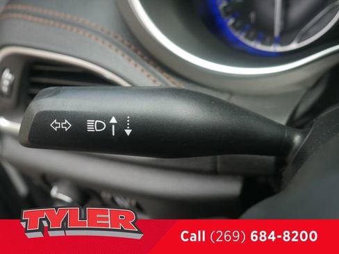 New 2026 Chrysler Pacifica Pinnacle w/ Trailer Tow Group AWD/4WD image 26