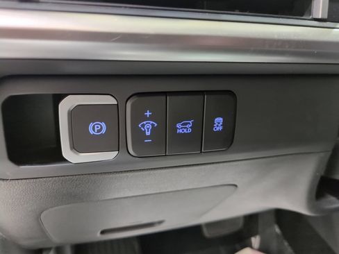 Certified 2024 Hyundai Santa Fe SEL FWD image 18
