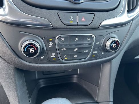 Certified 2024 Chevrolet Equinox LT w/ LPO, Floor Liner Package image 16