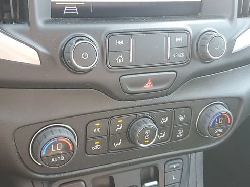 Certified 2021 GMC Terrain SLE w/ Driver Convenience Package FWD image 27