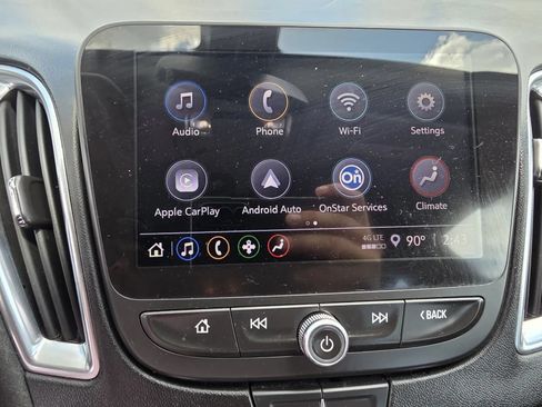 Used 2021 Chevrolet Malibu LT FWD image 19