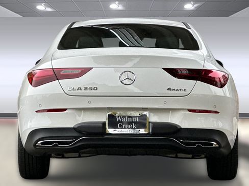 Certified 2025 Mercedes-Benz CLA 250 4MATIC image 9