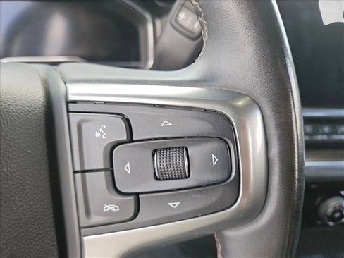 Used 2024 Chevrolet Silverado 2500 LT AWD/4WD image 18