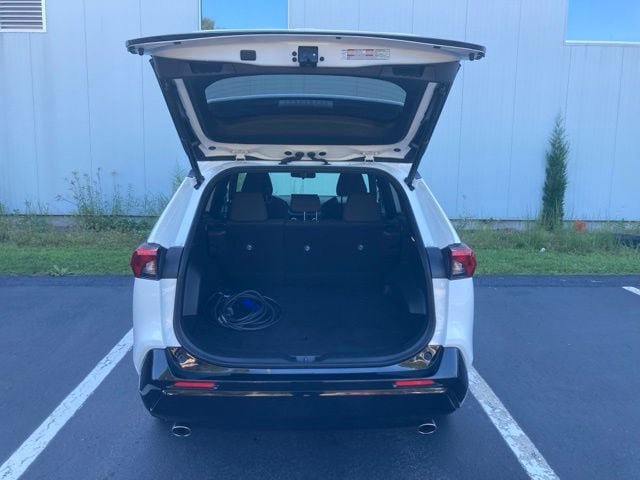 Certified 2023 Toyota RAV4 SE w/ Weather & Moonroof Package AWD/4WD image 7