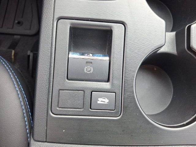 Used 2018 Subaru Legacy 2.5i Sport AWD/4WD image 35