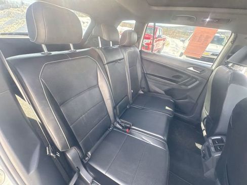 Used 2021 Volkswagen Tiguan SE R-Line AWD/4WD image 28
