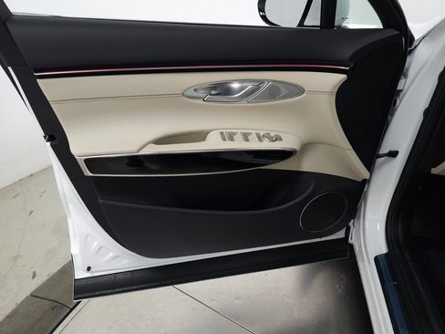 New 2026 Genesis GV70 2.5T image 10