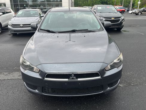 Used 2011 Mitsubishi Lancer ES FWD image 2