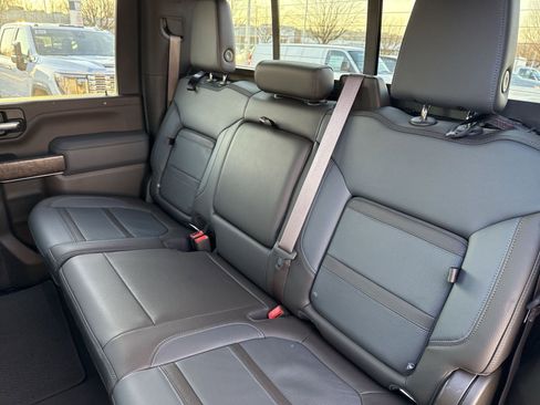Used 2022 GMC Sierra 2500 Denali w/ Denali Ultimate Package image 22