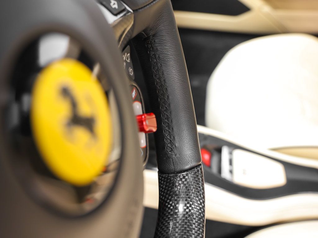 Used 2010 Ferrari 458 Italia Coupe RWD image 44