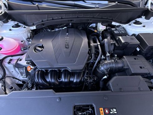 New 2026 Hyundai Tucson Limited image 28