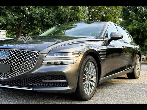 Used 2023 Genesis G80 2.5T image 8