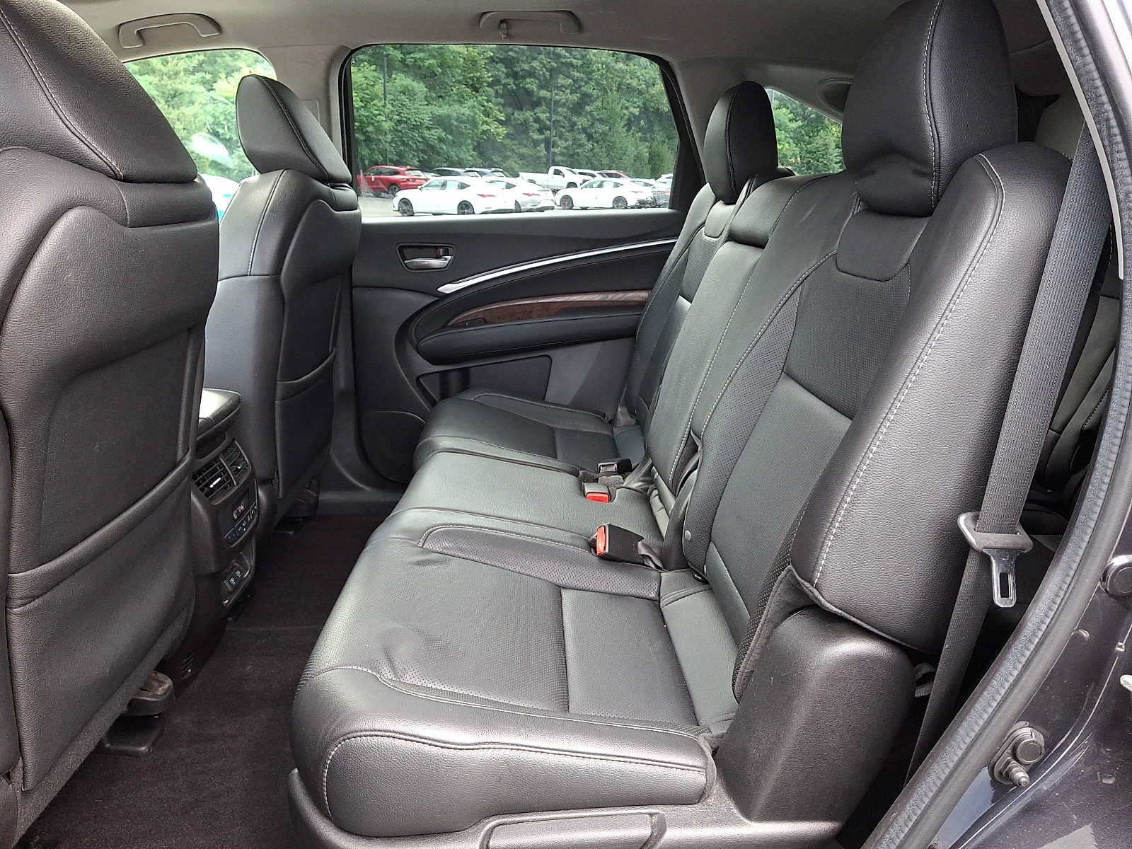 Used 2020 Acura MDX w/ Technology Package AWD/4WD image 11