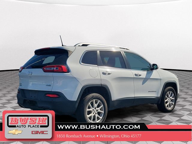 Used 2018 Jeep Cherokee Latitude Plus w/ Comfort/Convenience Group AWD/4WD image 4
