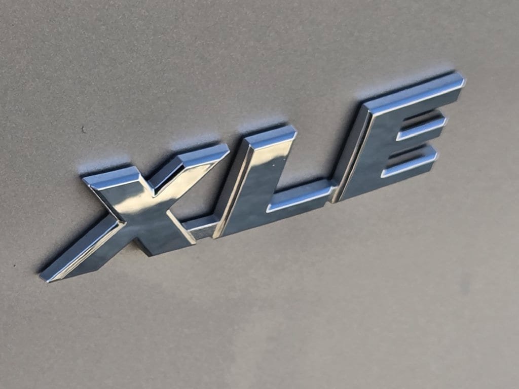Used 2025 Toyota RAV4 XLE FWD image 11