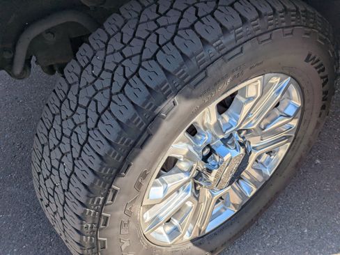 Certified 2020 GMC Sierra 3500 Denali w/ Denali Ultimate Package AWD/4WD image 42