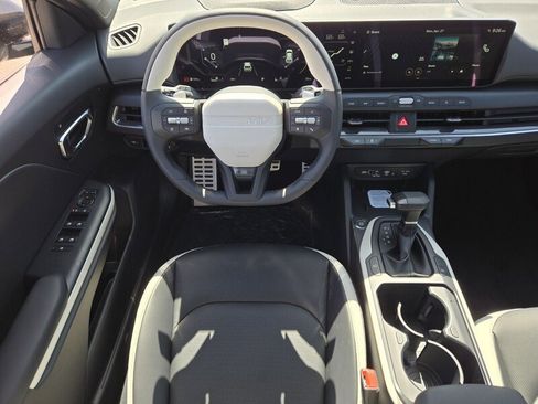 New 2026 Kia K4 GT-Line Turbo FWD image 9