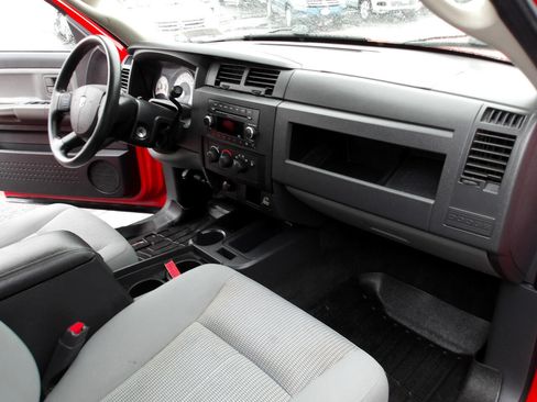 Used 2010 Dodge Dakota Big Horn image 13