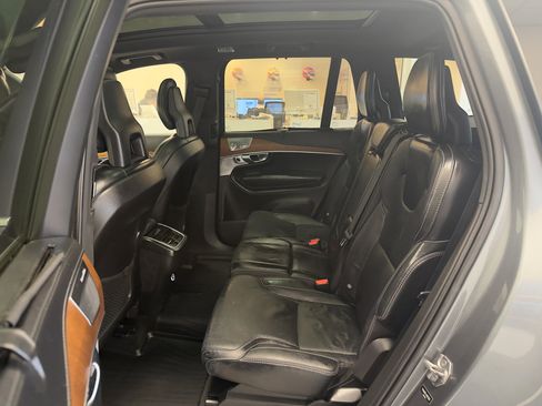 Used 2018 Volvo XC90 T6 Inscription w/ Convenience Package image 34