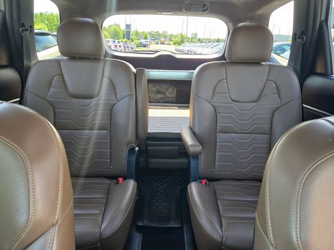 Used 2022 Kia Telluride SX w/ SX Prestige Package AWD/4WD image 13