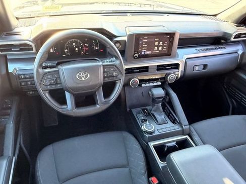 Used 2026 Toyota Tacoma SR5 AWD/4WD image 9