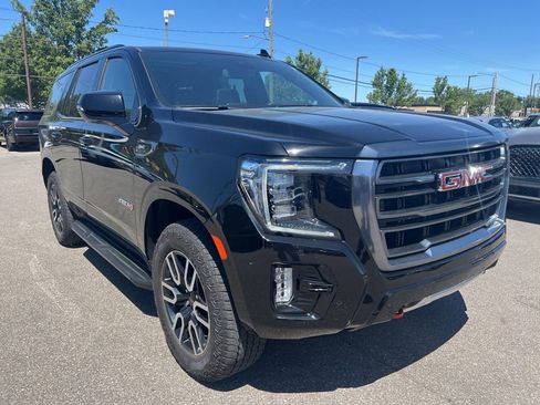 Used 2023 GMC Yukon AT4 AWD/4WD image 4