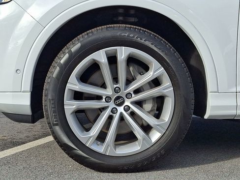 Used 2025 Audi Q7 3.0T Premium Plus image 8