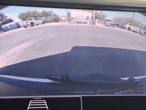 Used 2023 Buick Encore GX Preferred FWD image 11