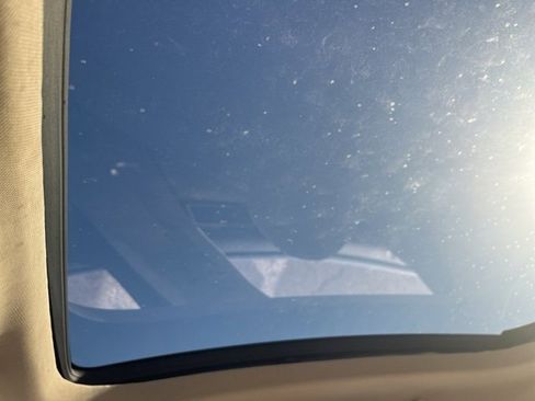 Used 2015 Lincoln MKZ Hybrid w/ Equipment Group 202A Reserve image 25