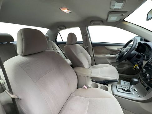 Used 2011 Toyota Corolla LE FWD image 26