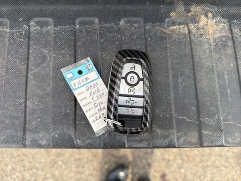 Used 2020 Ford F250 Lariat image 15